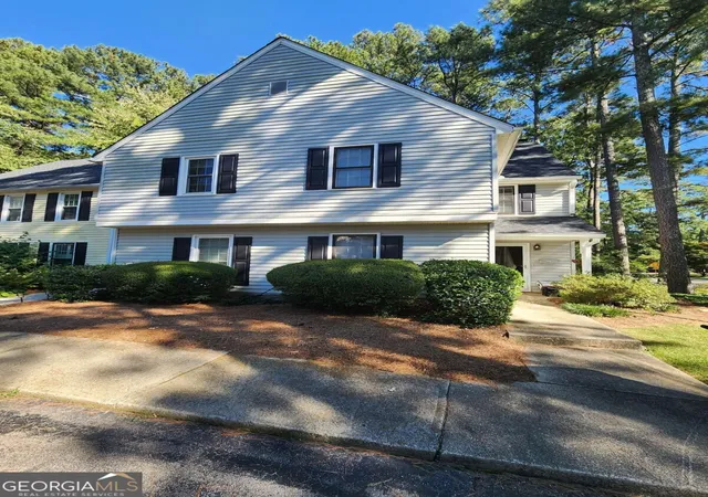 4155-n-gloucester-pl-atlanta-ga-30341/hzid_e6d21fc0
