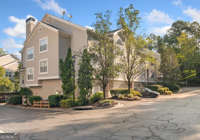 4252-river-green-dr-nw-508-atlanta-ga-30327/hzid_b836f68a