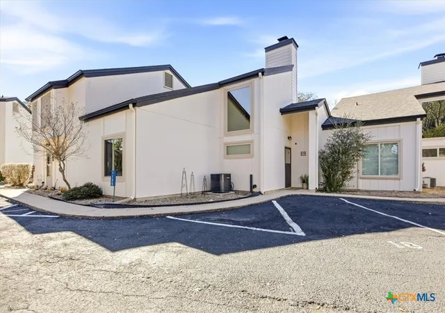 1135-parkview-dr-c18-canyon-lake-tx-78133/hzid_1d626384