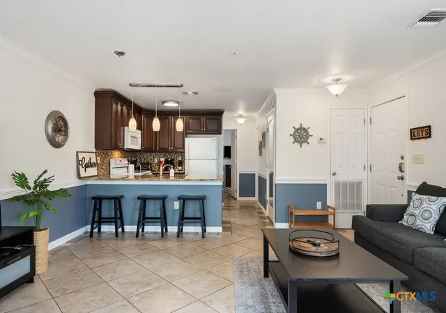730-e-mather-st-l301-new-braunfels-tx-78130/hzid_5cf68b85