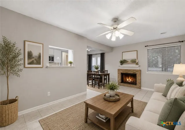 421-w-san-antonio-st-a2-san-marcos-tx-78666/hzid_e0633be7