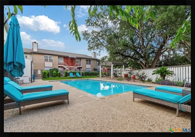 205-craddock-ave-san-marcos-tx-78666/hzid_7419aa86