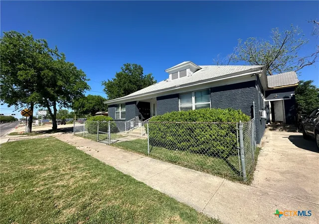 611-s-25th-street-temple-tx-76504/hzid_26f503ad