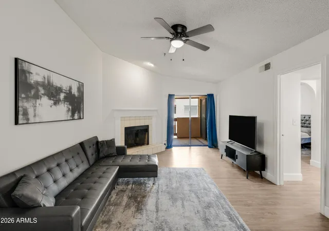 3031-n-civic-ctr-plz-349-scottsdale-az-85251/hzid_48597f1c