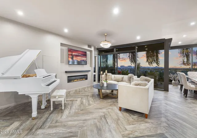 7120-e-kierland-blvd-915-scottsdale-az-85254/hzid_0b169e37