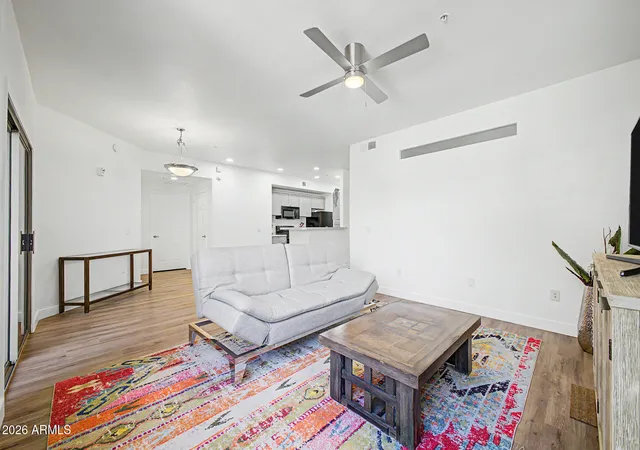 9820-n-central-ave-120-phoenix-az-85020/hzid_bf449946