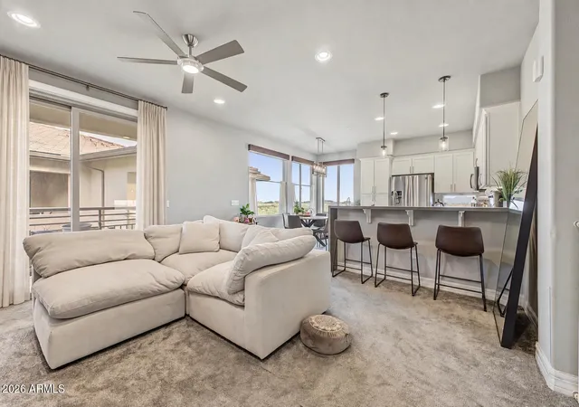 17850-n-68th-street-3063-phoenix-az-85054/hzid_0c25ce79