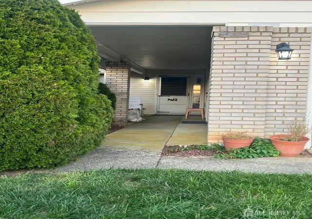 223-branch-rd-223-monroe-township-nj-08831/hzid_39d7a747