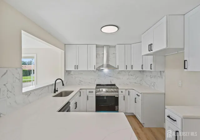 164-kalmia-plz-164a-monroe-township-nj-08831/hzid_61892004
