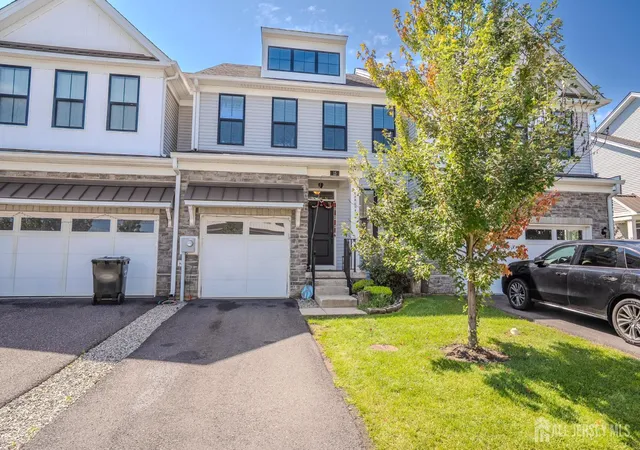 15-clover-ln-monroe-township-nj-08831/hzid_ec32095b