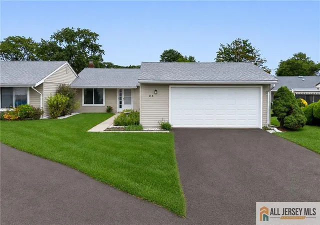 21-celtis-plz-21b-monroe-township-nj-08831/hzid_5a7d111f