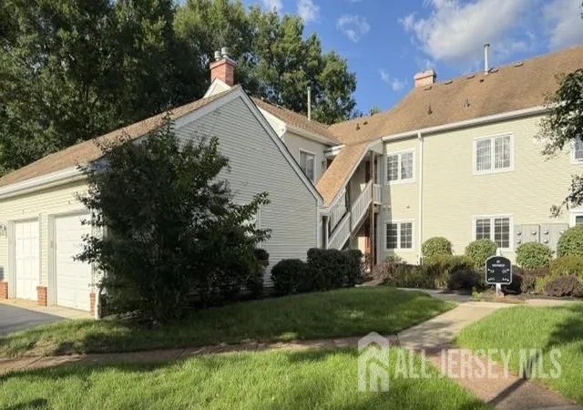 81-winthrop-rd-h-monroe-township-nj-08831/hzid_767c3981