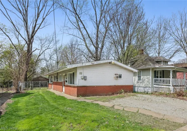 1208-1210-bellows-st-akron-oh-44301/hzid_354ce64c