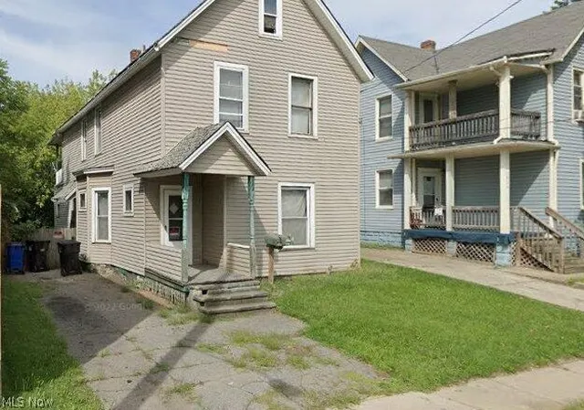 3858-e-72nd-street-cleveland-oh-44105/hzid_b65f49f3
