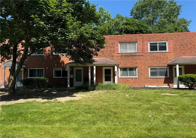 4393-fairway-dr-cleveland-oh-44135/hzid_704375d8