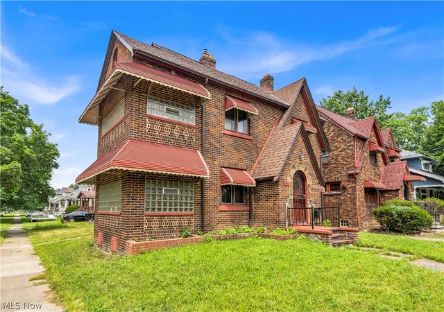 3852-e-140th-street-cleveland-oh-44128/hzid_4bdf56a9