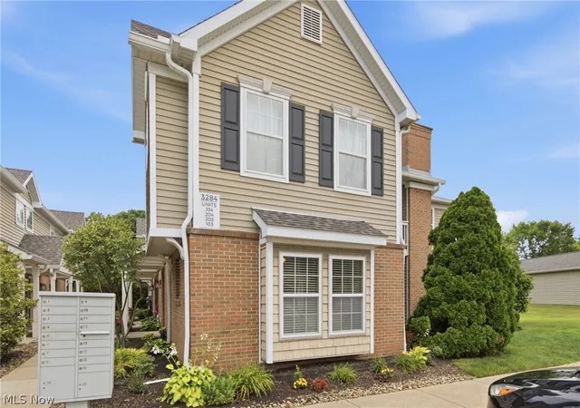 3284-lenox-village-dr-104-akron-oh-44333/hzid_67f68bcc