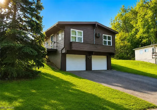 802-s-jenkins-blvd-akron-oh-44306/hzid_bd60f083