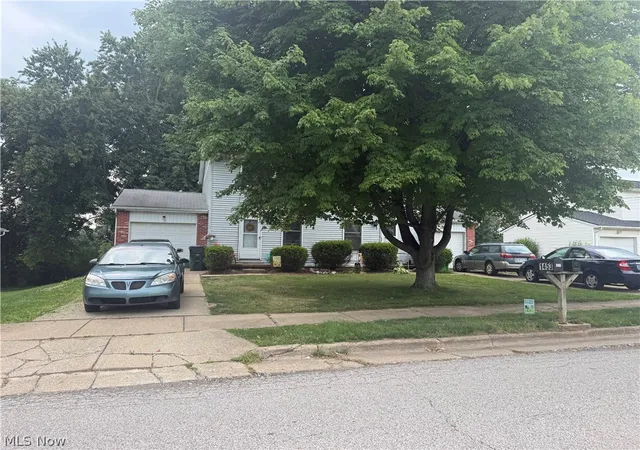 1453-ellesmere-ave-nw-north-canton-oh-44720/hzid_1f127771