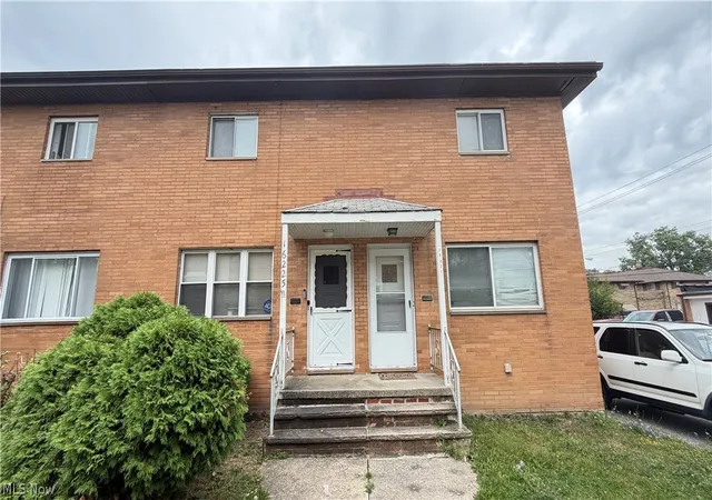 16225-edgewood-ct-maple-heights-oh-44137/hzid_d920cd2e