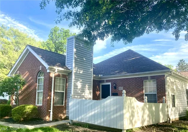 21-stratford-green-dr-1-canfield-oh-44406/hzid_396f6ec3