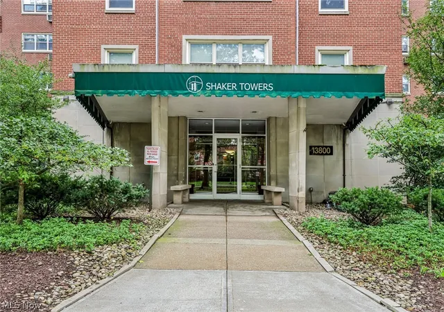 13800-shaker-blvd-902-cleveland-oh-44120/hzid_946a2511