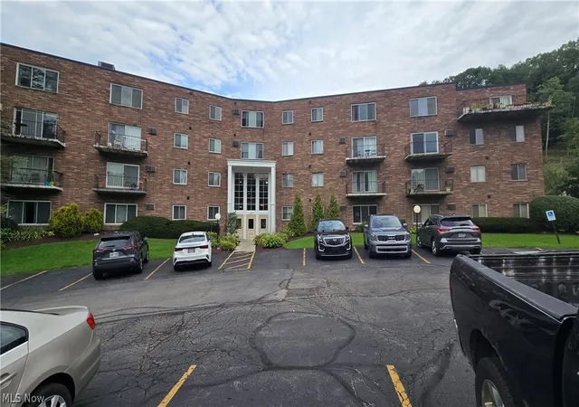 315-solon-rd-202-chagrin-falls-oh-44022/hzid_d8afc9a7