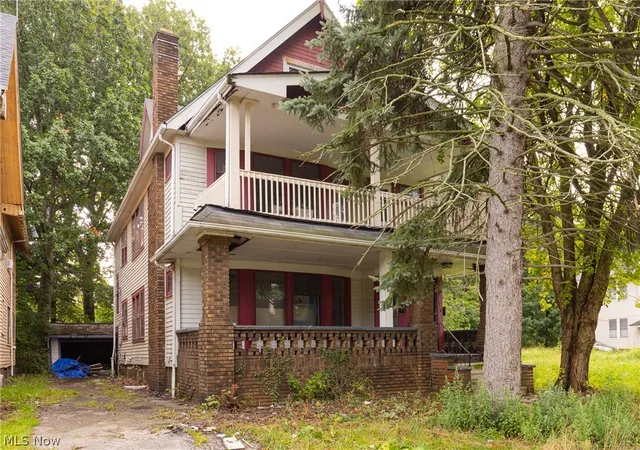 1069-carlyon-rd-cleveland-oh-44112/hzid_3331cac5