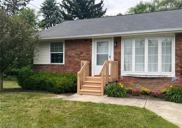438-north-st-7a-chardon-oh-44024/hzid_ebd6a62f
