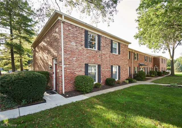 72-nottoway-ct-akron-oh-44313/hzid_b61baf08