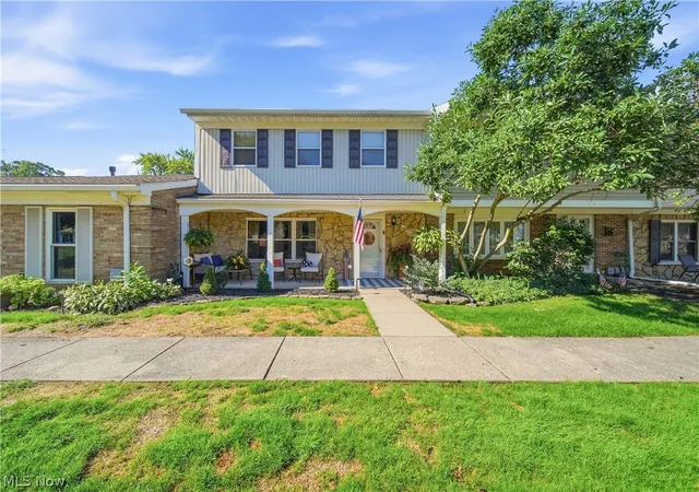 2137-beechtree-dr-uniontown-oh-44685/hzid_c34ef475