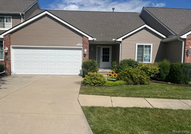 2078-w-ridge-dr-21-davison-mi-48423/hzid_61308a34