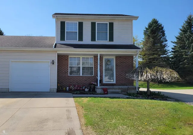 1330-huron-blvd-marysville-mi-48040/hzid_b6c05e59