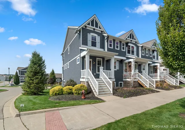940-s-lake-st-whitehall-mi-49461/hzid_6f2cc6e8