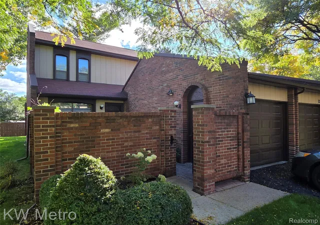 1105-kirts-blvd-a-troy-mi-48084/hzid_62c9e104