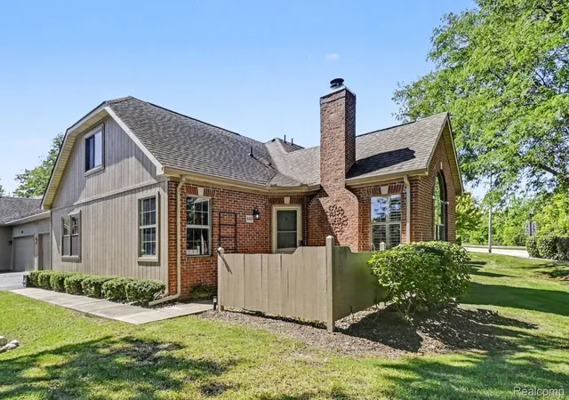 649-perry-crk-dr-grand-blanc-mi-48439/hzid_e0952d46