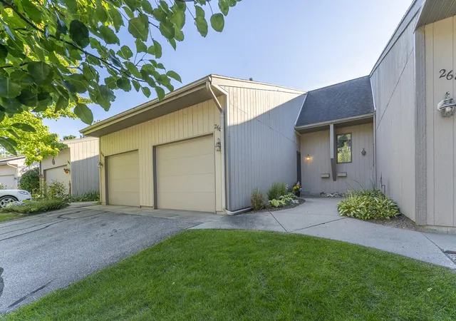 2682-limestone-ln-ne-23-grand-rapids-mi-49525/hzid_e1b816ab
