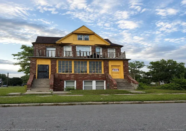3238-mcclellan-st-detroit-mi-48214/hzid_76a62e1b