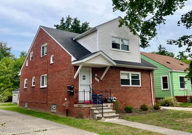 538-laprairie-st-ferndale-mi-48220/hzid_5c5a2c06