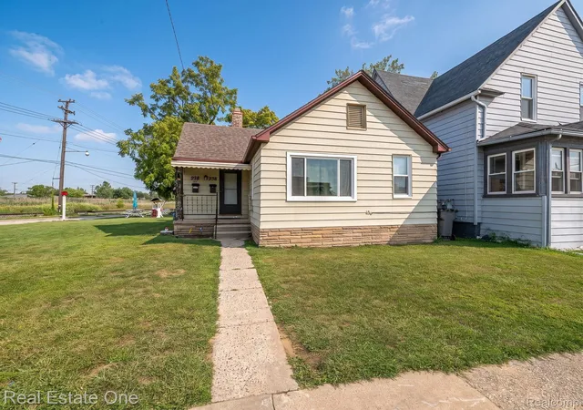 338-goddard-st-wyandotte-mi-48192/hzid_24c886d6