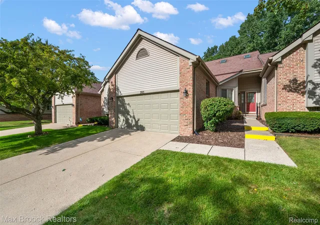 305-pineknoll-ct-brighton-mi-48116/hzid_71894fb6