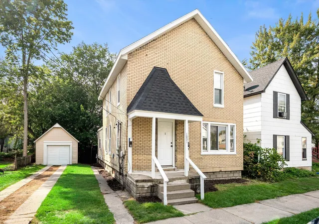1031-hamilton-ave-nw-grand-rapids-mi-49504/hzid_ecc49a11
