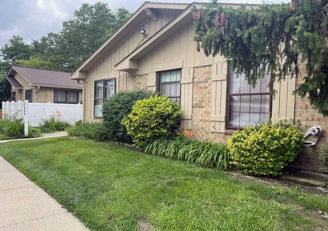 2684-roundtree-dr-troy-mi-48083/hzid_2f958924