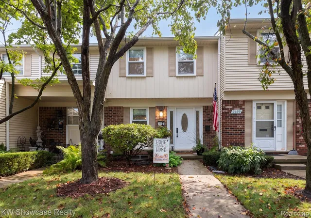 5697-whitfield-dr-troy-mi-48098/hzid_8178a2fa