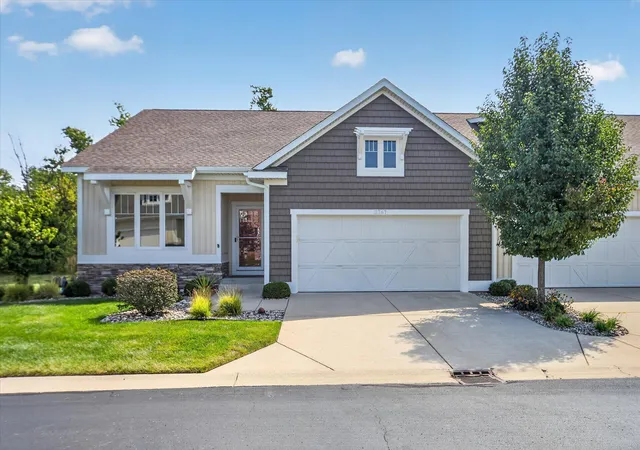 3767-bungalow-path-saint-joseph-mi-49085/hzid_28a652be