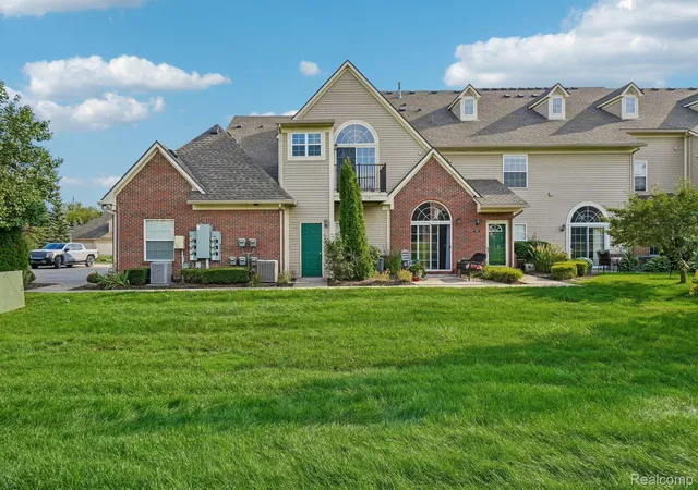 7821-ambassador-dr-shelby-township-mi-48316/hzid_3cc4a706