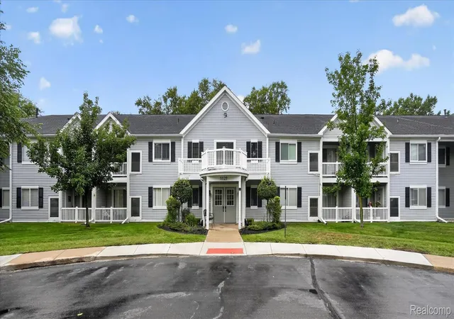 1127-s-lake-dr-117-novi-mi-48377/hzid_c6c68066