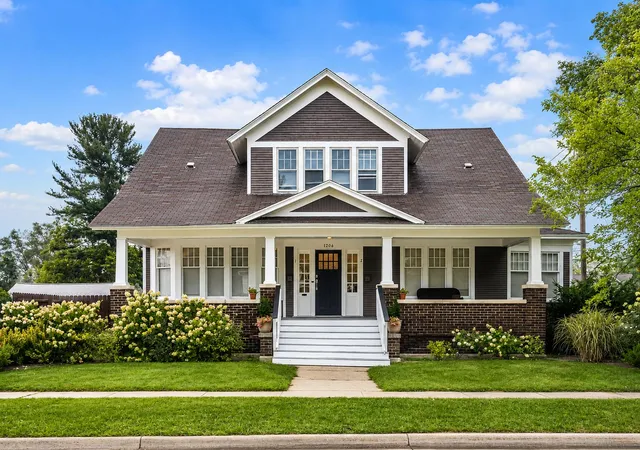 1206-terrace-st-muskegon-mi-49442/hzid_57e7eea9