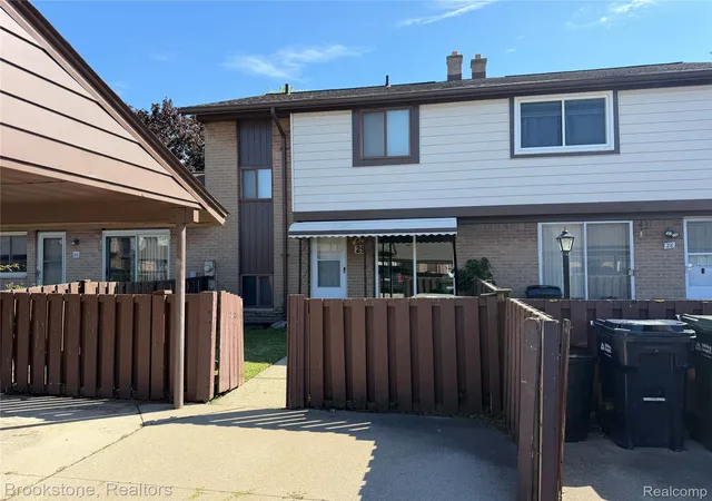8401-18-mile-rd-29-sterling-heights-mi-48313/hzid_5877e145