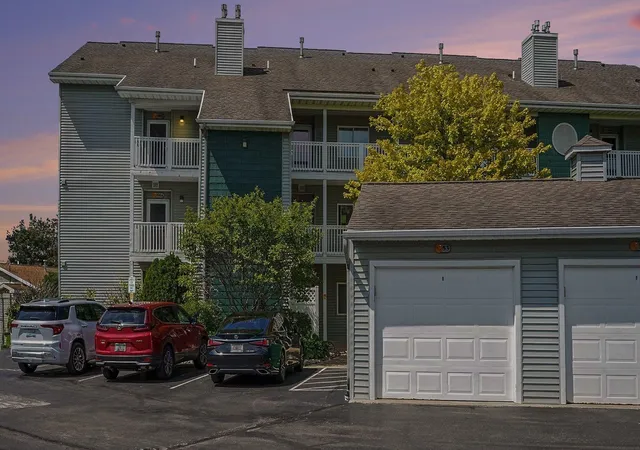 666-s-lake-st-cadillac-mi-49601/hzid_de417a60